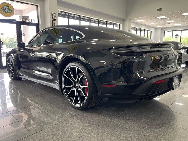 2025 Porsche Taycan 4S - Image 3 of 31