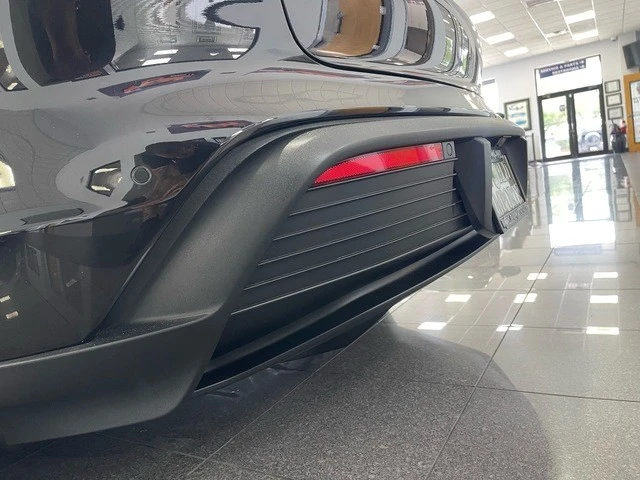 2025 Porsche Taycan 4S - Image 16 of 31