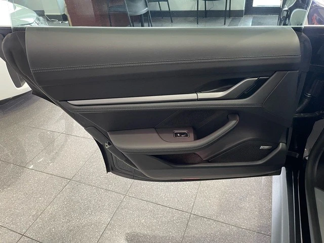 2025 Porsche Taycan 4S - Image 31 of 31