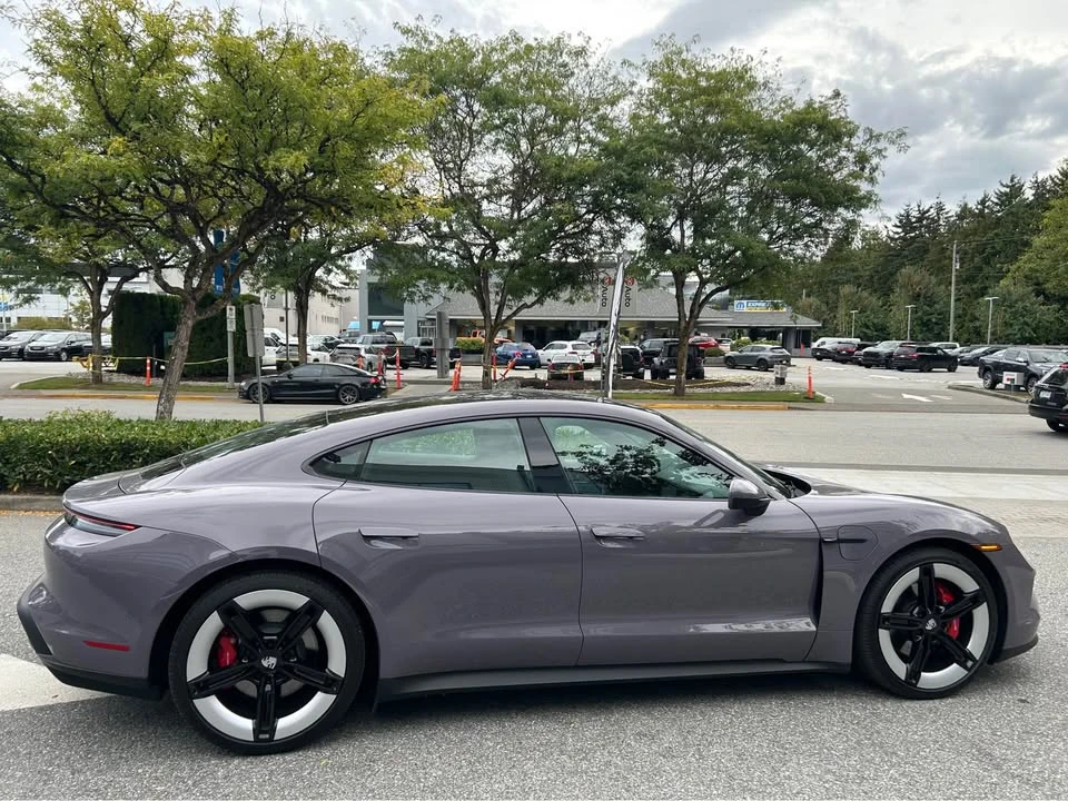 2025 Porsche Taycan 4S - Image 7 of 20