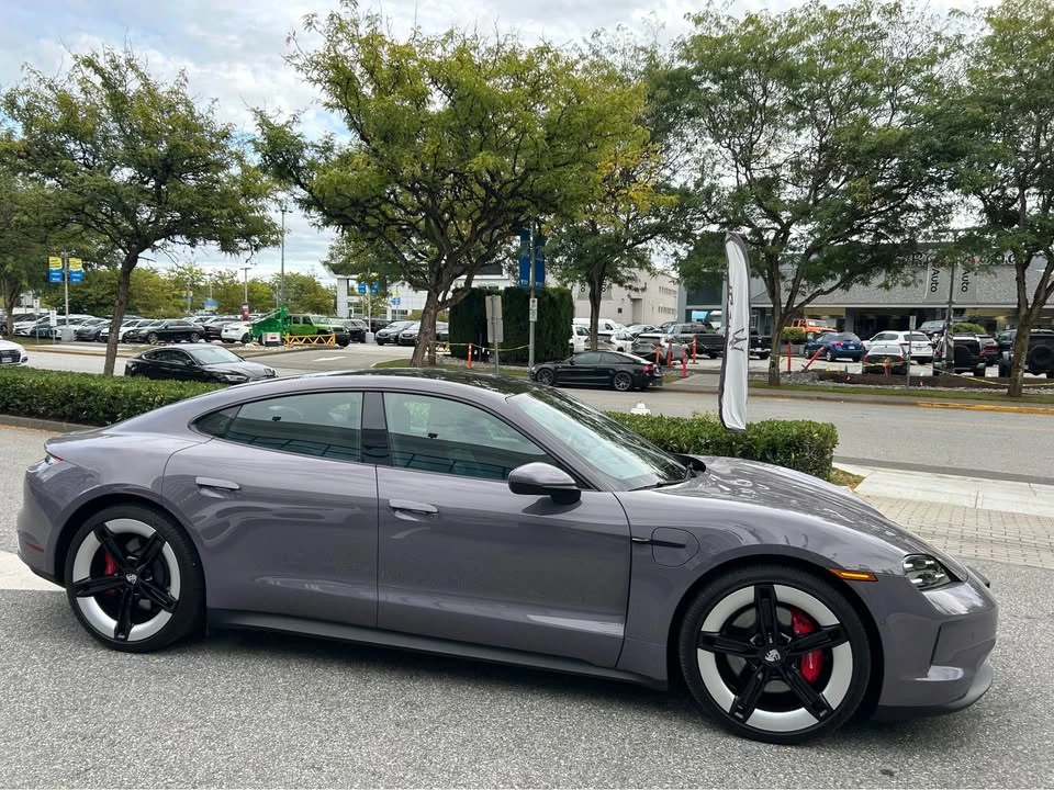 2025 Porsche Taycan 4S - Image 5 of 20