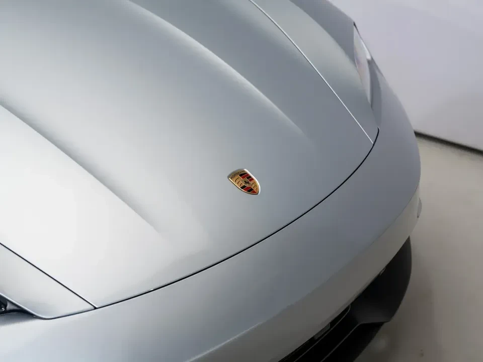 2025 Porsche Taycan 4S - Image 7 of 20