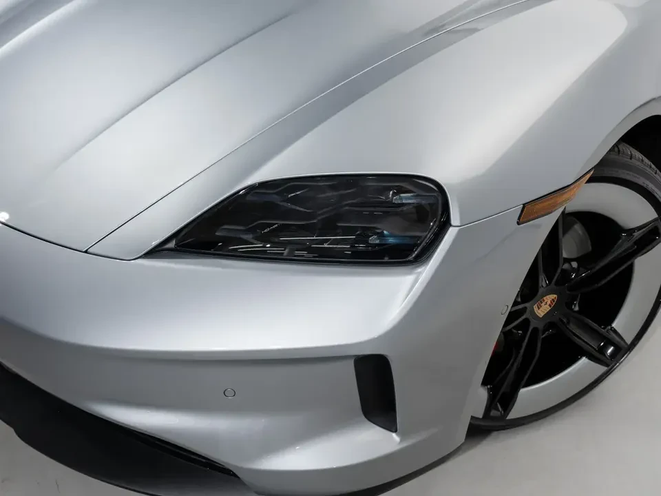 2025 Porsche Taycan 4S - Image 3 of 20