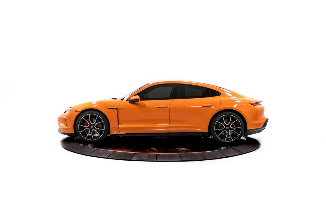 2025 Porsche Taycan 4S - Image 2 of 5
