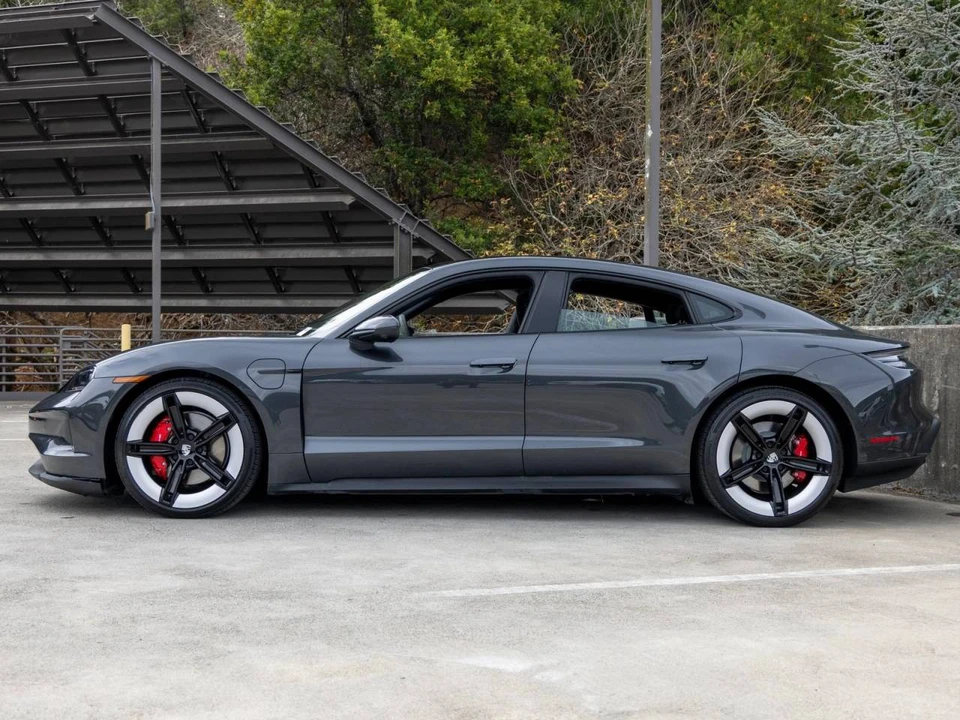 2025 Porsche Taycan 4S - Image 2 of 4