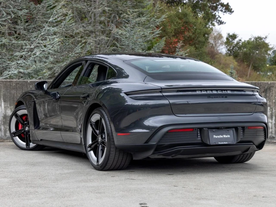 2025 Porsche Taycan 4S - Image 3 of 4