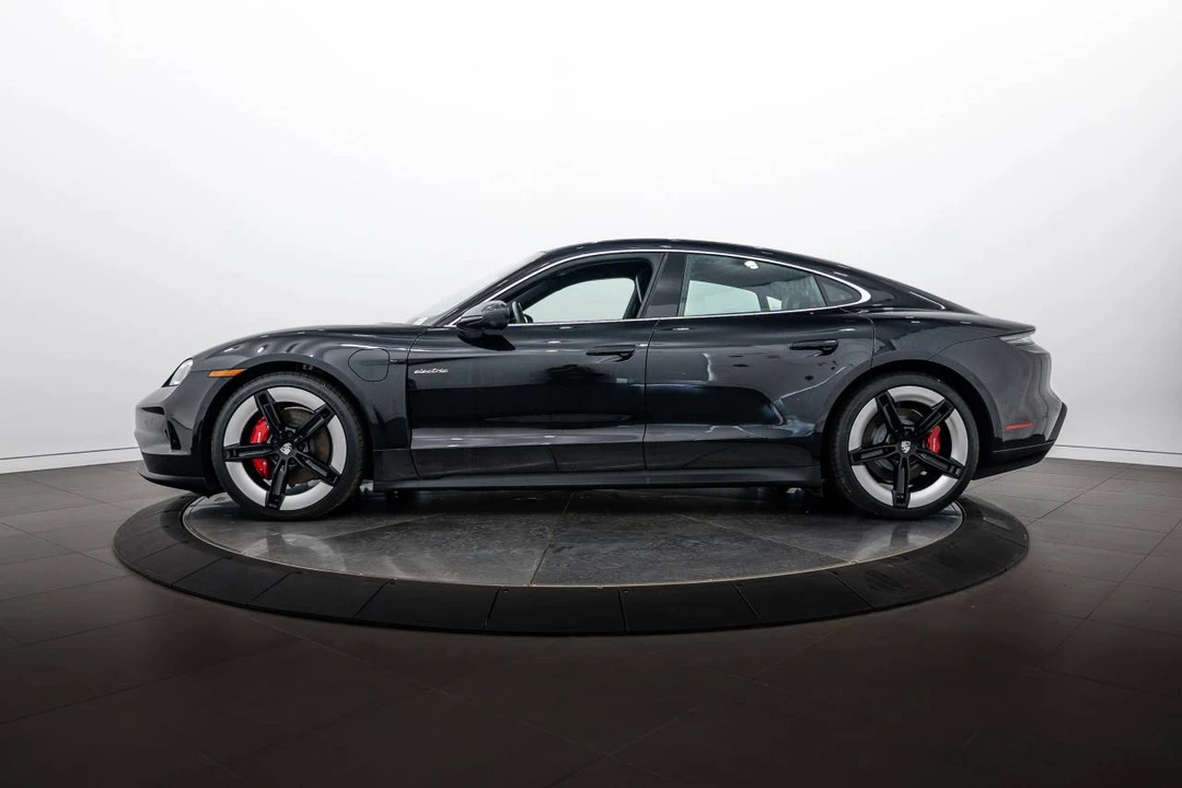 2025 Porsche Taycan 4S - Image 2 of 5