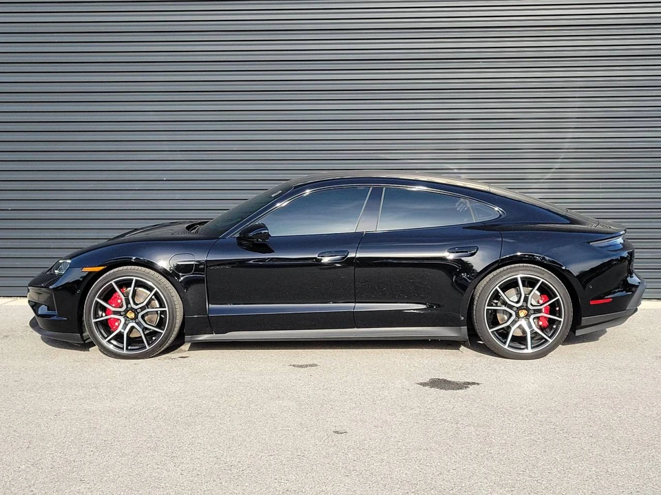 2025 Porsche Taycan 4S - Image 2 of 4
