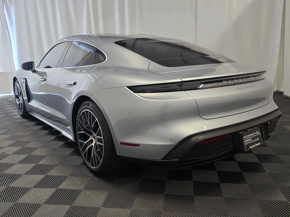 2025 Porsche Taycan 4S - Image 3 of 4