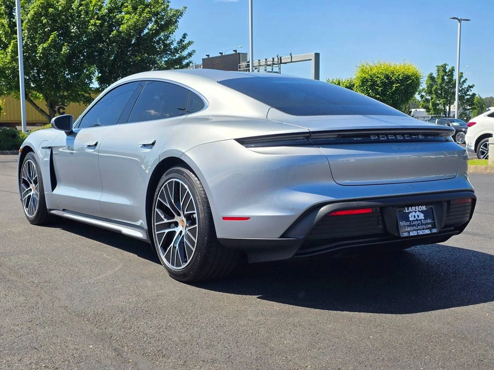 2025 Porsche Taycan 4S - Image 3 of 5