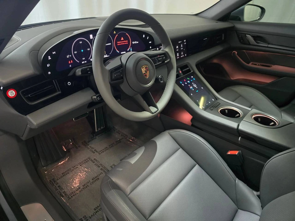 2025 Porsche Taycan 4S - Image 4 of 4
