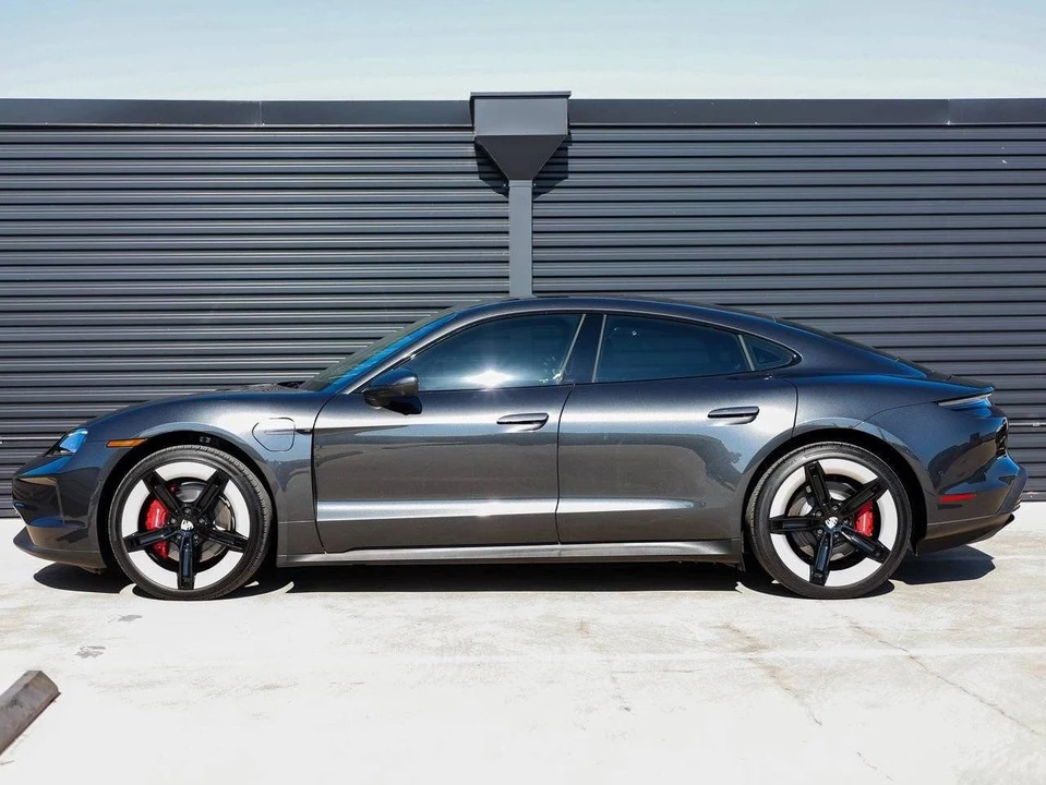 2025 Porsche Taycan 4S - Image 2 of 5