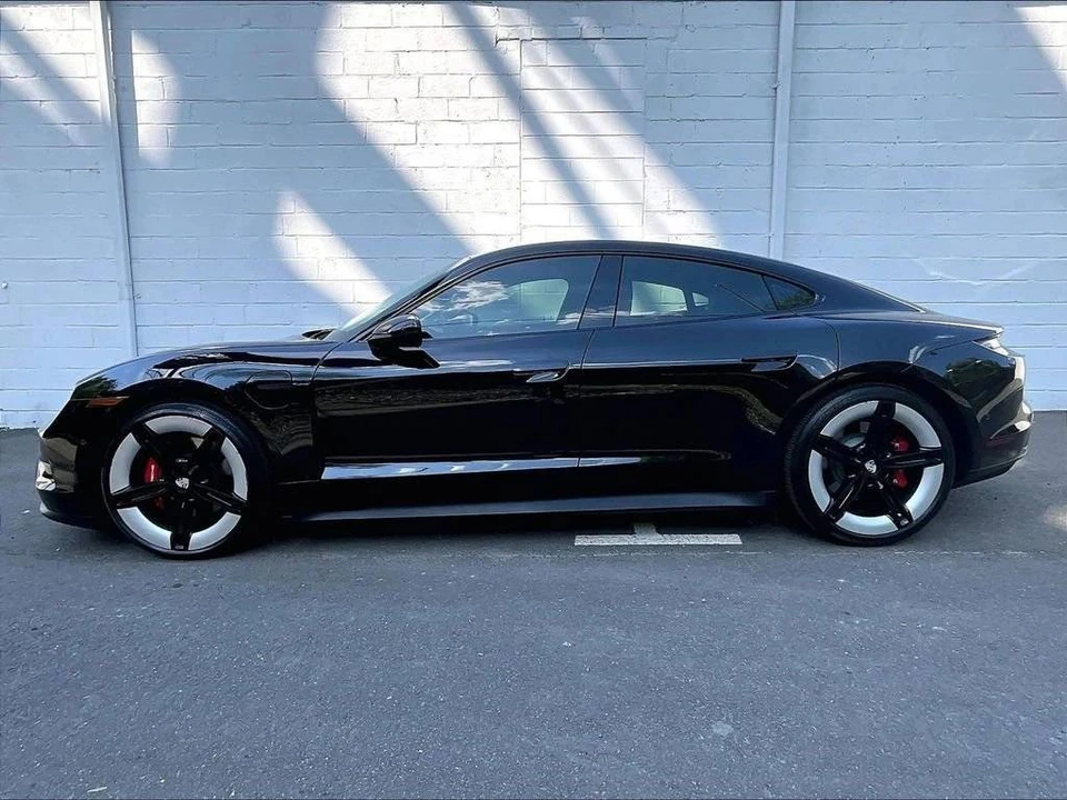 2025 Porsche Taycan 4S - Image 2 of 5