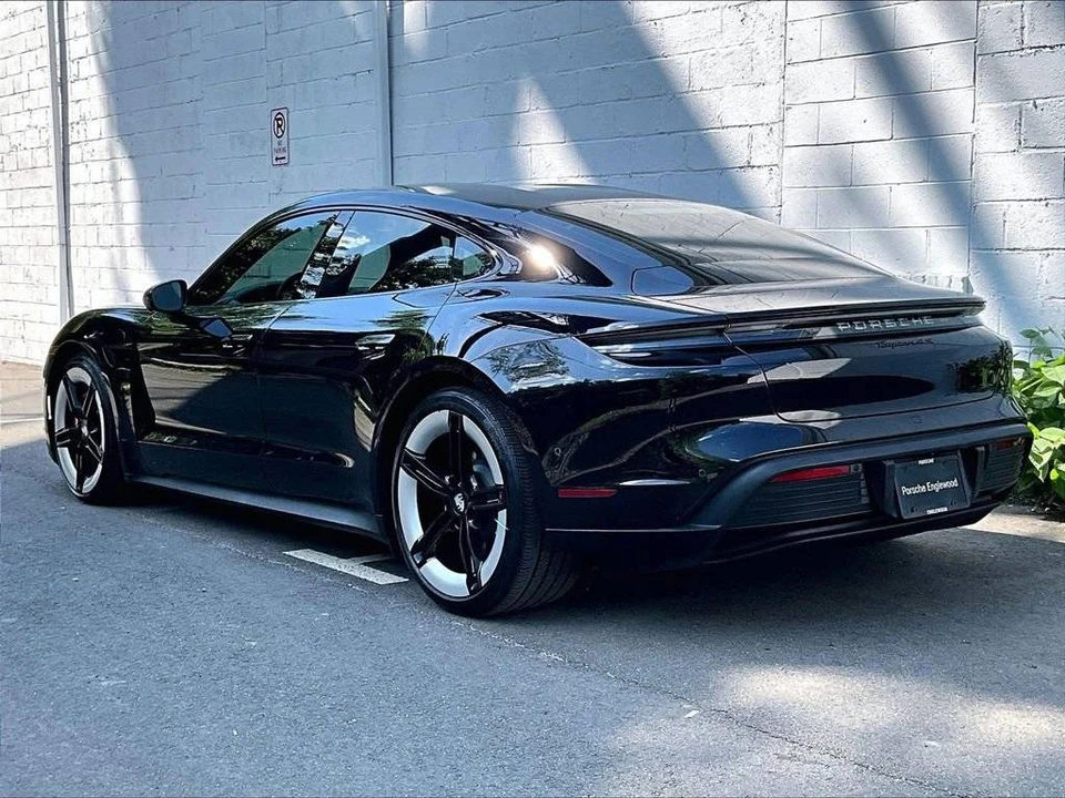 2025 Porsche Taycan 4S - Image 3 of 5