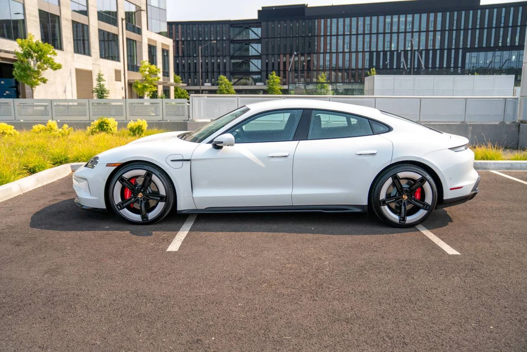 2025 Porsche Taycan 4S - Image 2 of 5