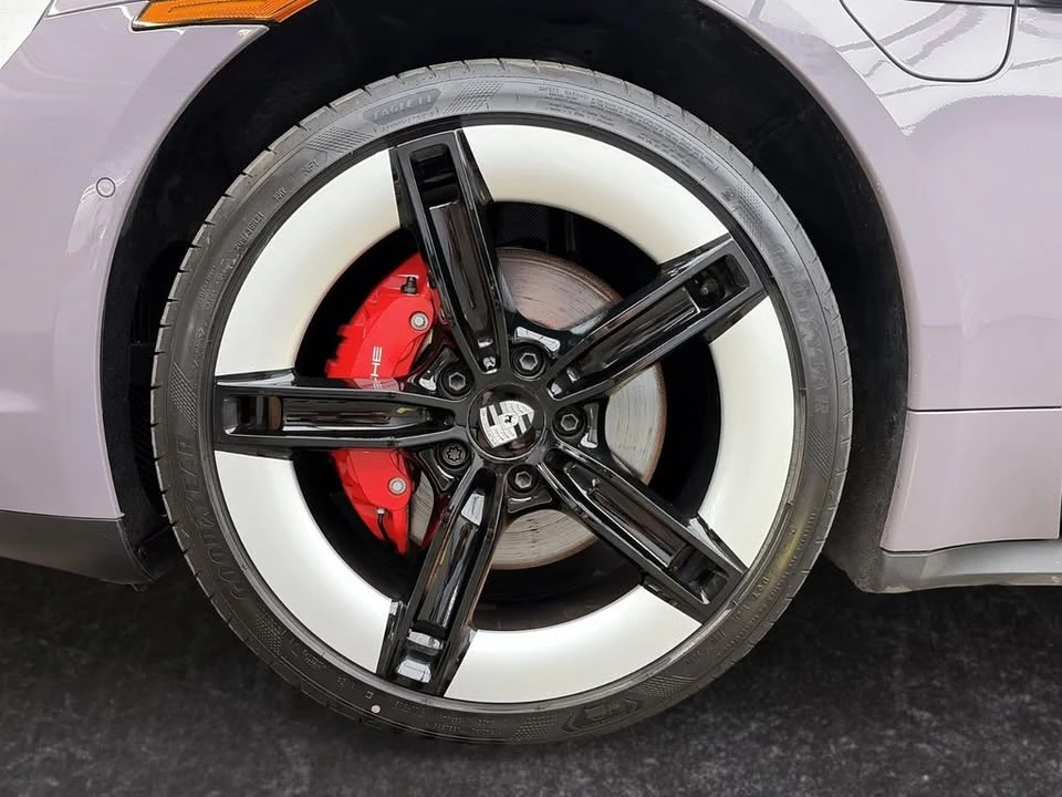 2025 Porsche Taycan 4S - Image 8 of 20