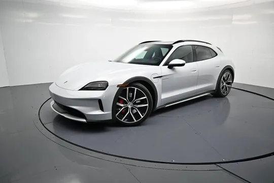 2025 Porsche Taycan Cross Turismo 4S