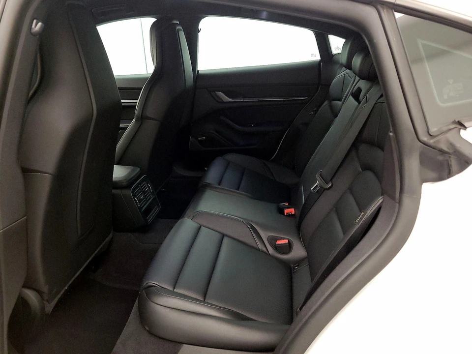 2025 Porsche Taycan - Image 20 of 26