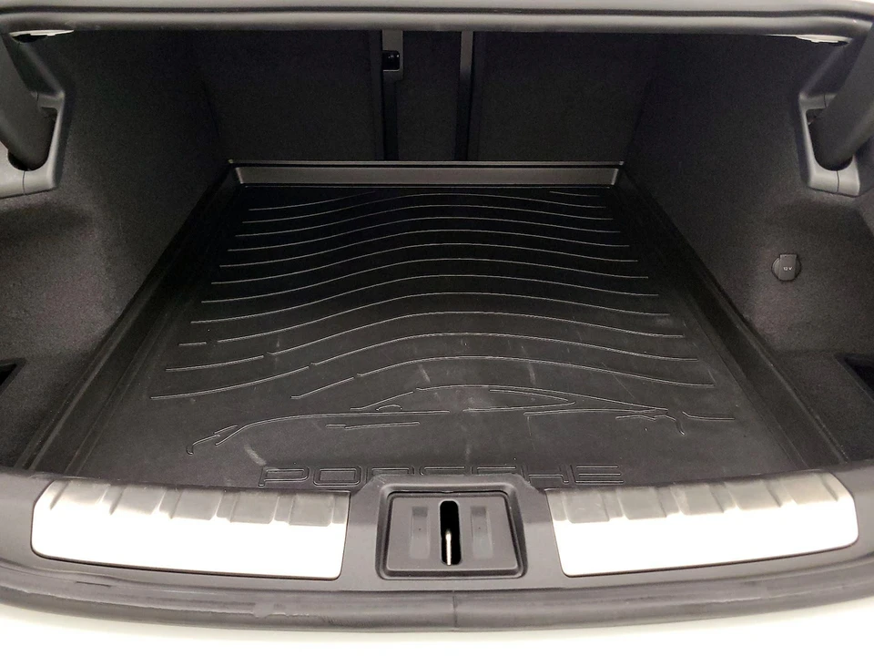 2025 Porsche Taycan - Image 21 of 26