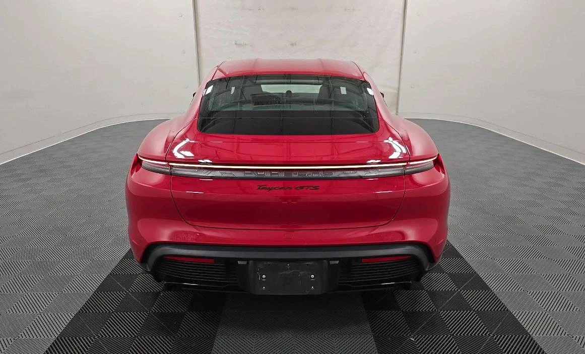 2025 Porsche Taycan GTS - Image 4 of 5