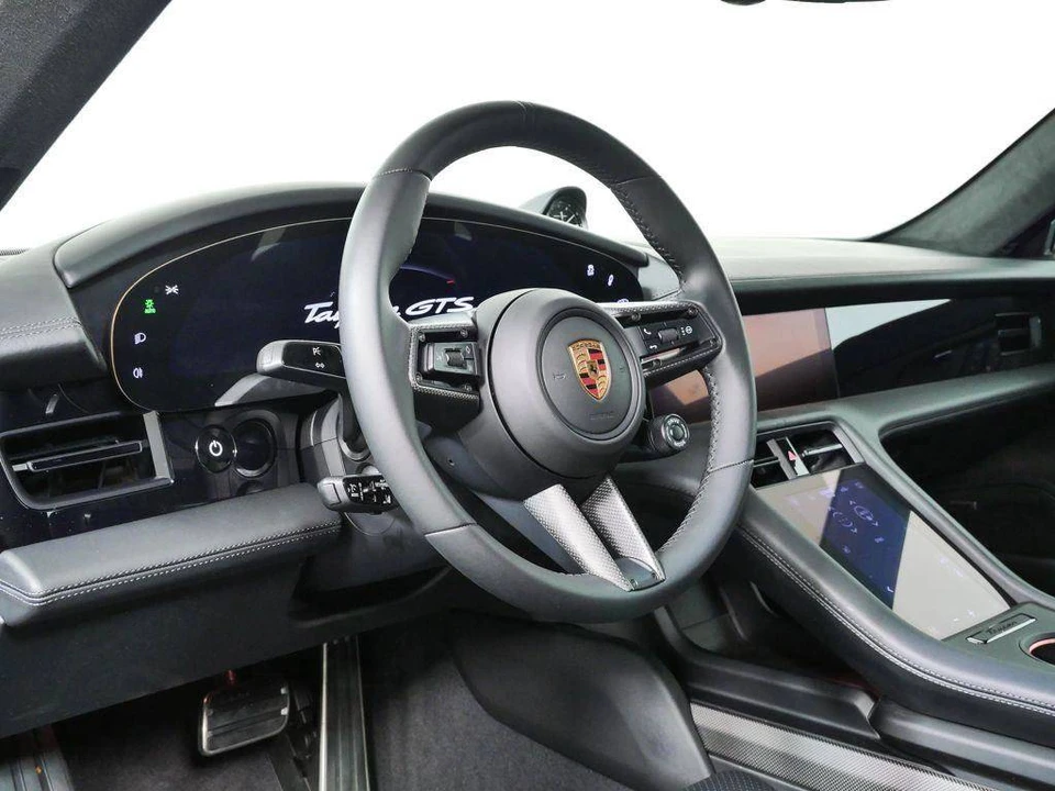 2025 Porsche Taycan GTS - Image 4 of 5