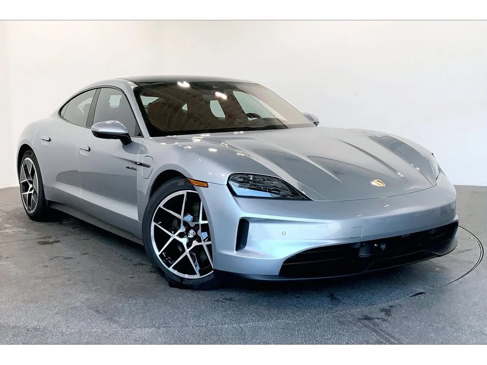 2025 Porsche Taycan - Image 3 of 20