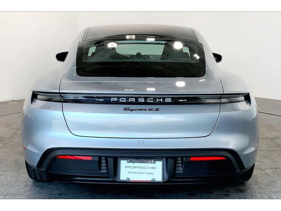 2025 Porsche Taycan - Image 6 of 20