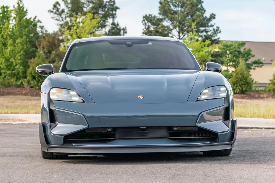 2025 Porsche Taycan Turbo GT - Image 2 of 31