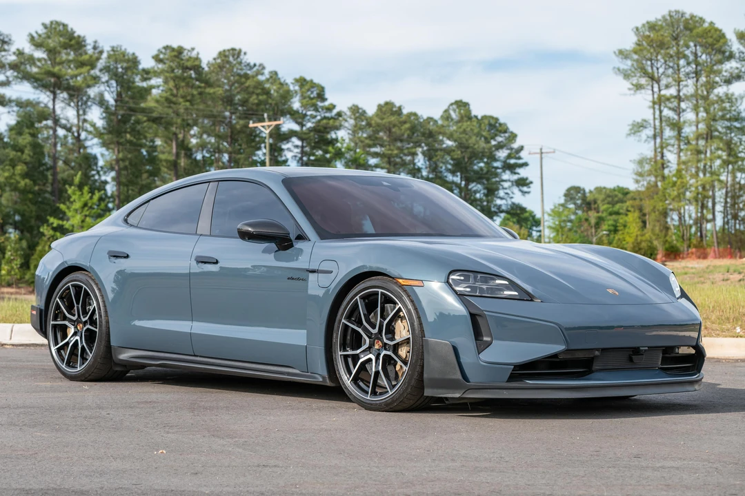 2025 Porsche Taycan Turbo GT - Image 6 of 31
