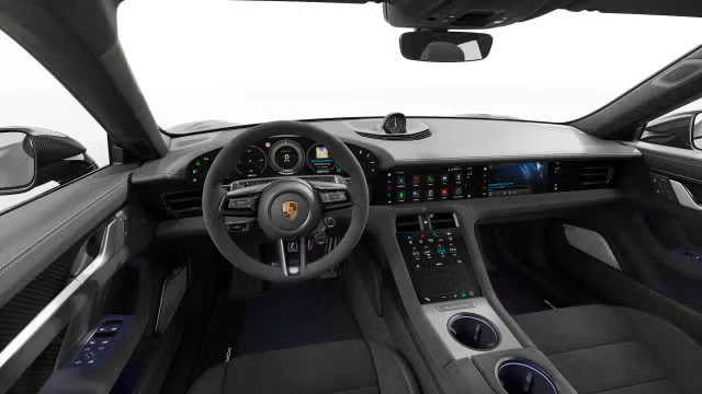 2025 Porsche Taycan Turbo GT - Image 26 of 30