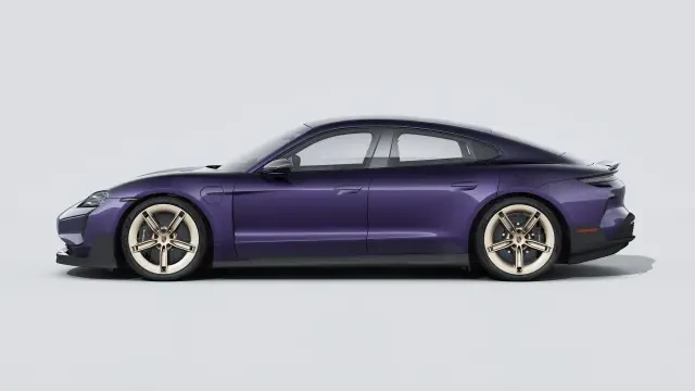 2025 Porsche Taycan Turbo GT - Image 14 of 30
