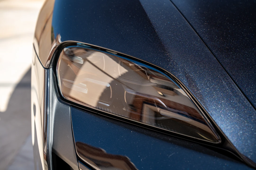 2025 Porsche Taycan Turbo S - Image 14 of 31