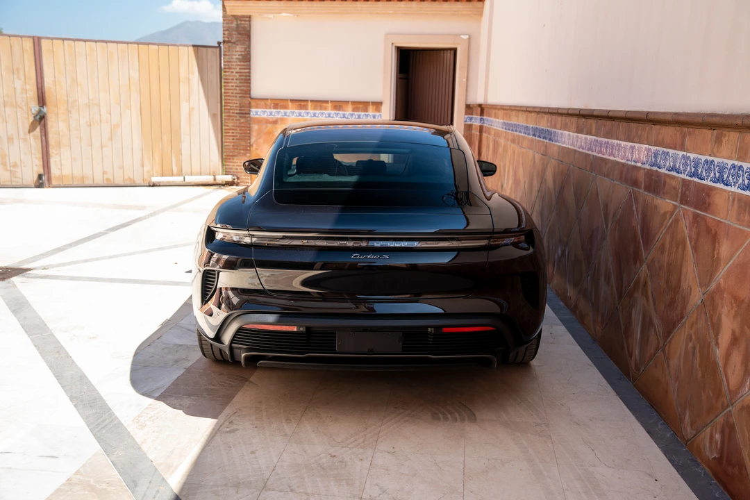 2025 Porsche Taycan Turbo S - Image 6 of 31