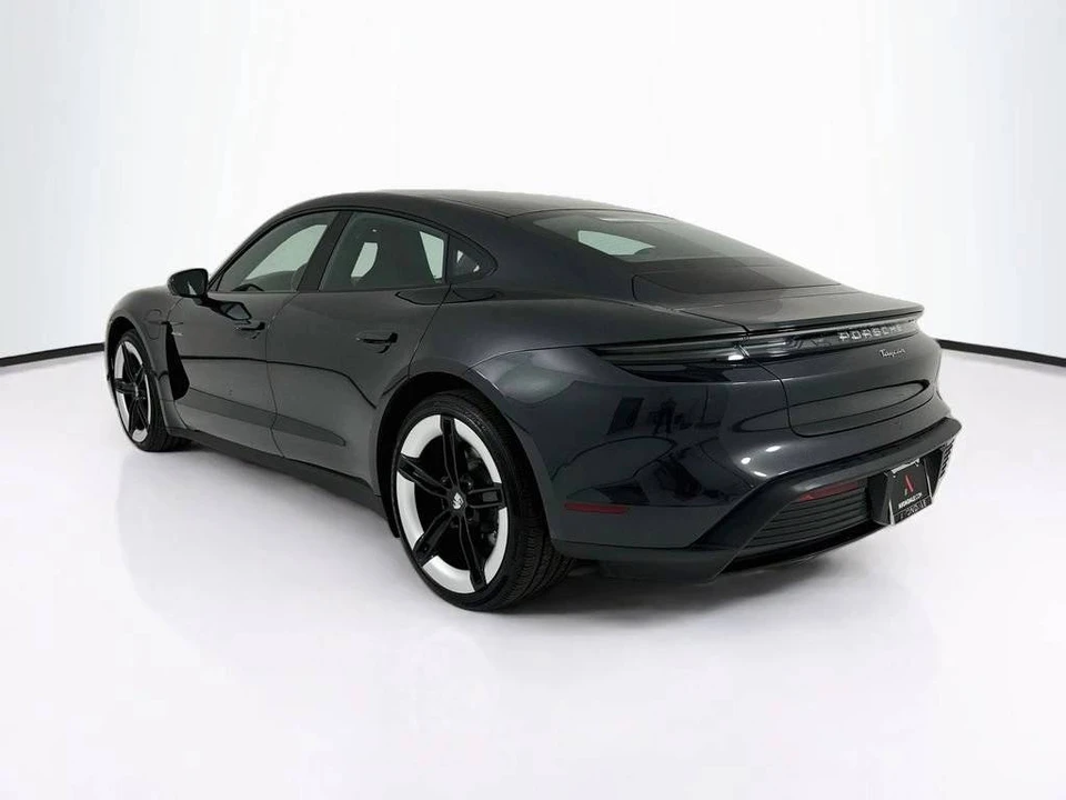 2025 Porsche Taycan - Image 3 of 4