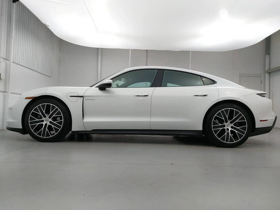 2025 Porsche Taycan - Image 2 of 4
