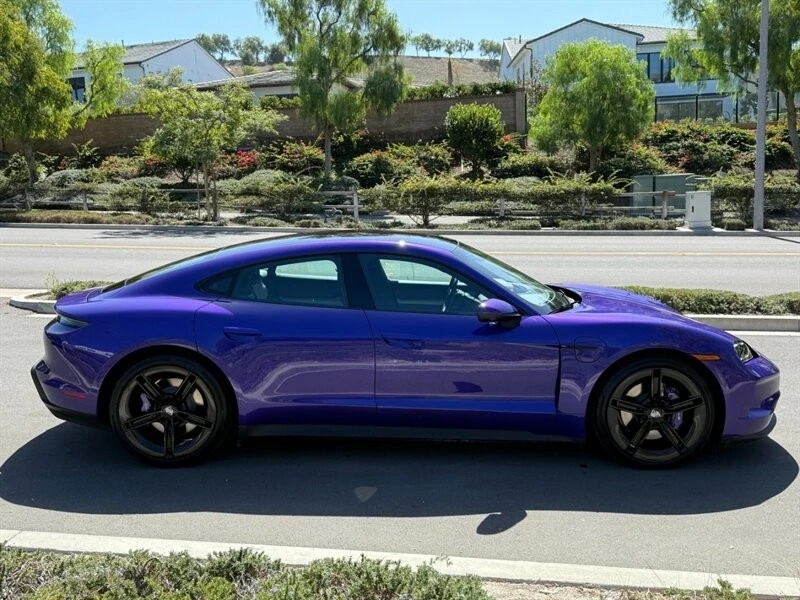 2025 Porsche Taycan - Image 11 of 21