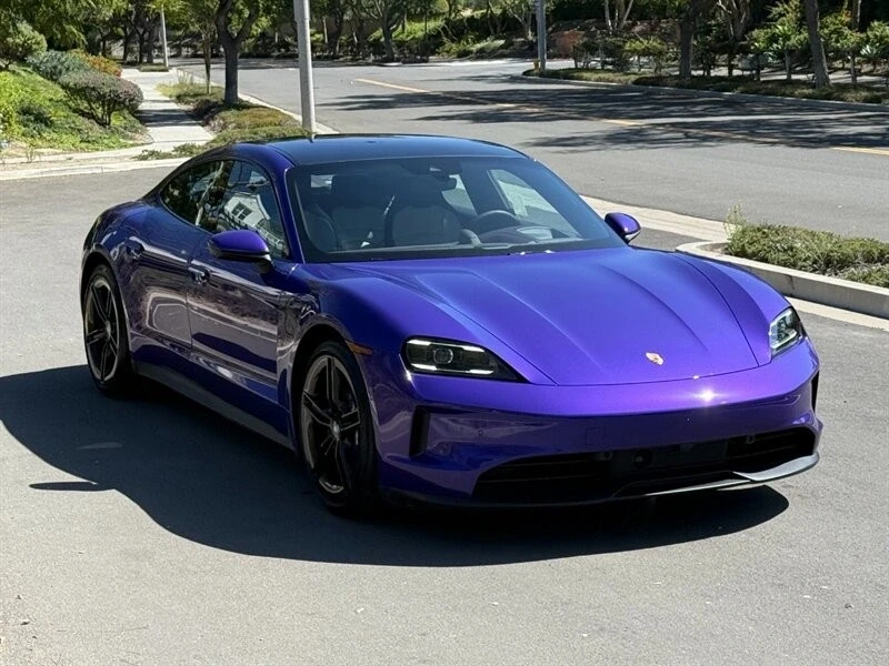 2025 Porsche Taycan - Image 9 of 21