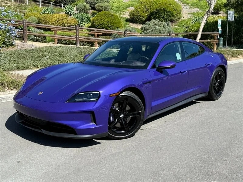 2025 Porsche Taycan - Image 3 of 21