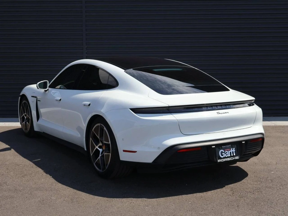 2025 Porsche Taycan - Image 3 of 5