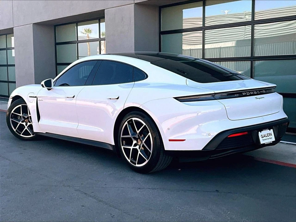 2025 Porsche Taycan - Image 3 of 5