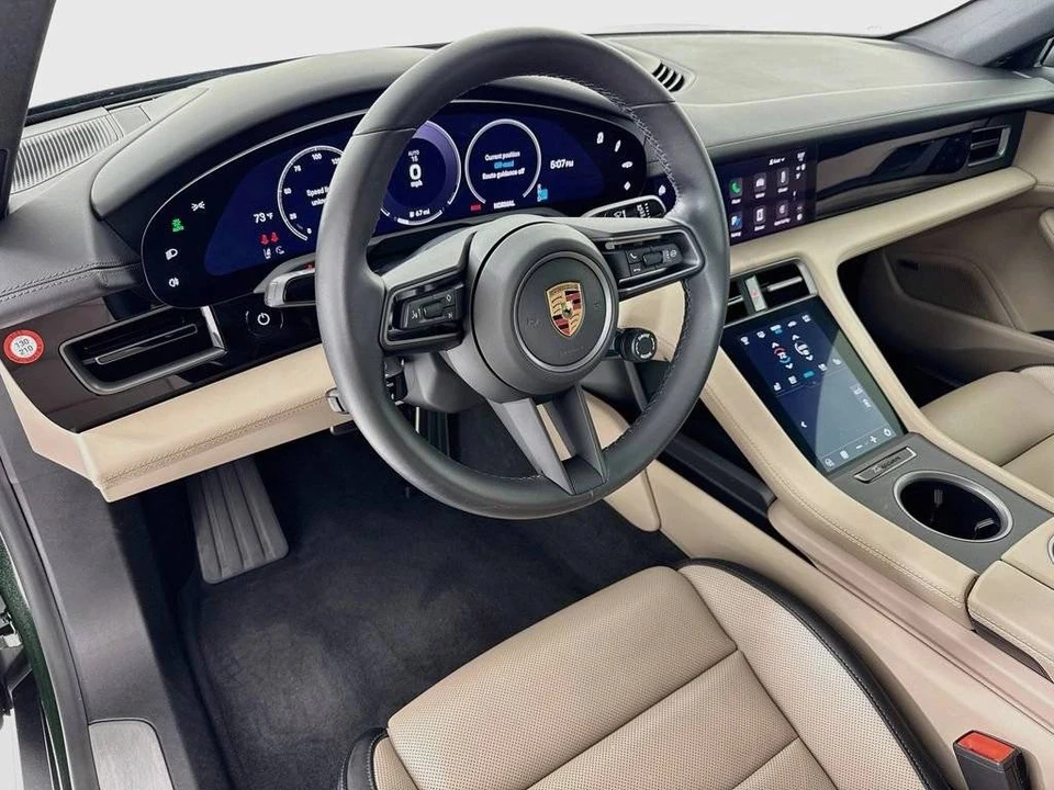2025 Porsche Taycan - Image 4 of 5