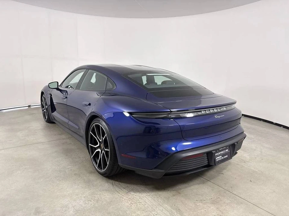2025 Porsche Taycan - Image 3 of 4