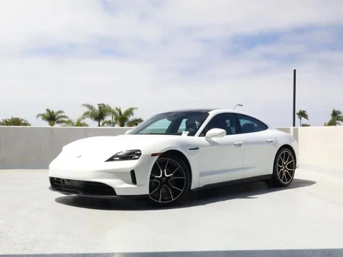 2025 Porsche Taycan