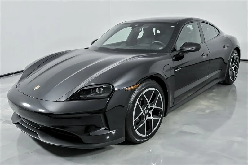 2025 Porsche Taycan - Image 6 of 21