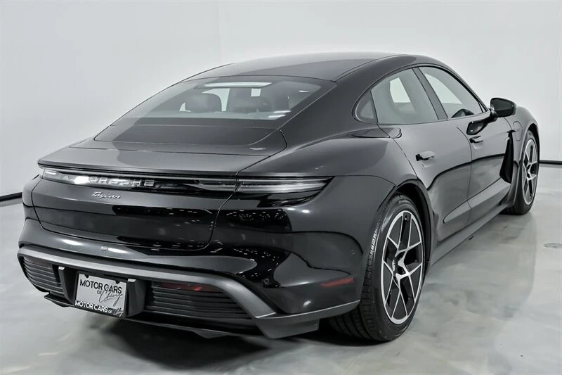 2025 Porsche Taycan - Image 12 of 21