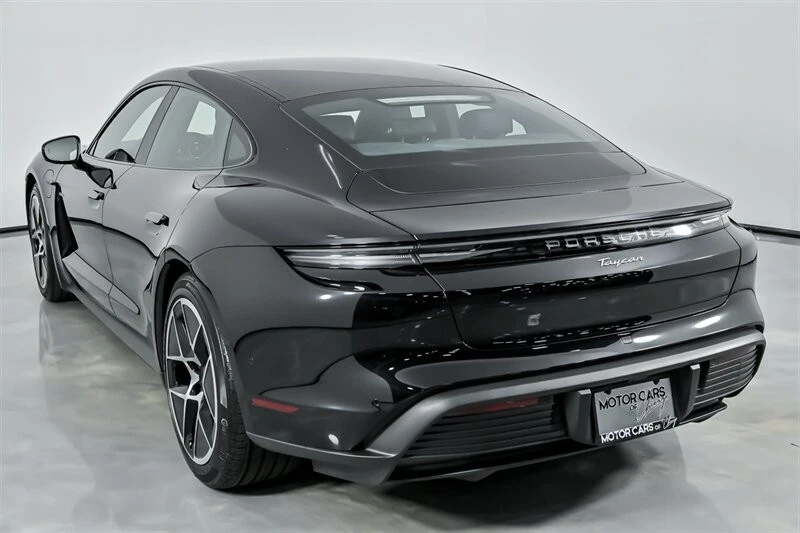 2025 Porsche Taycan - Image 10 of 21