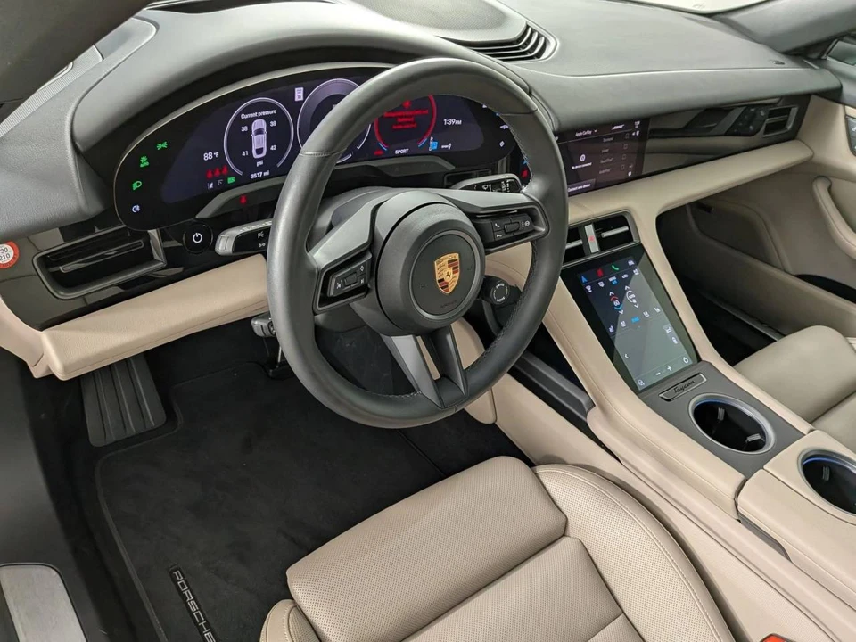 2025 Porsche Taycan - Image 3 of 5