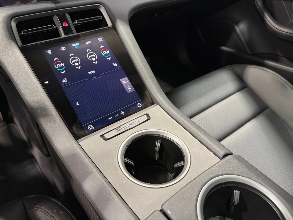 2025 Porsche Taycan - Image 8 of 31