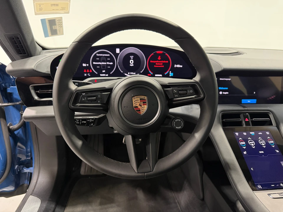 2025 Porsche Taycan - Image 9 of 31