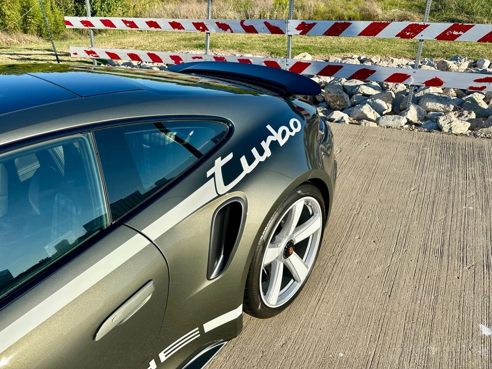 2025 Porsche 992 Turbo - Image 3 of 12